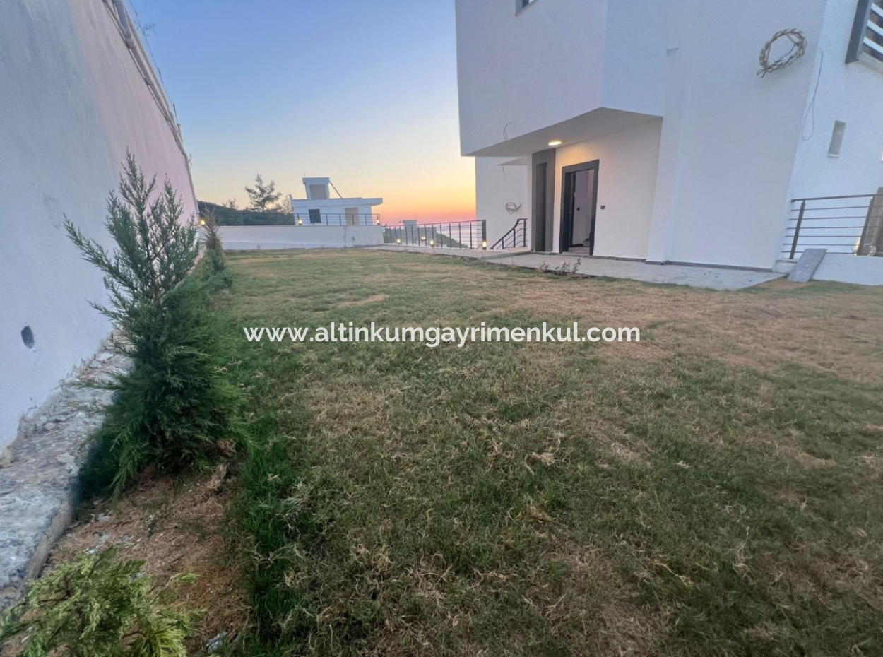 4 In 1 Villa With Pool With Sea View For Sale In Didim Akbuk