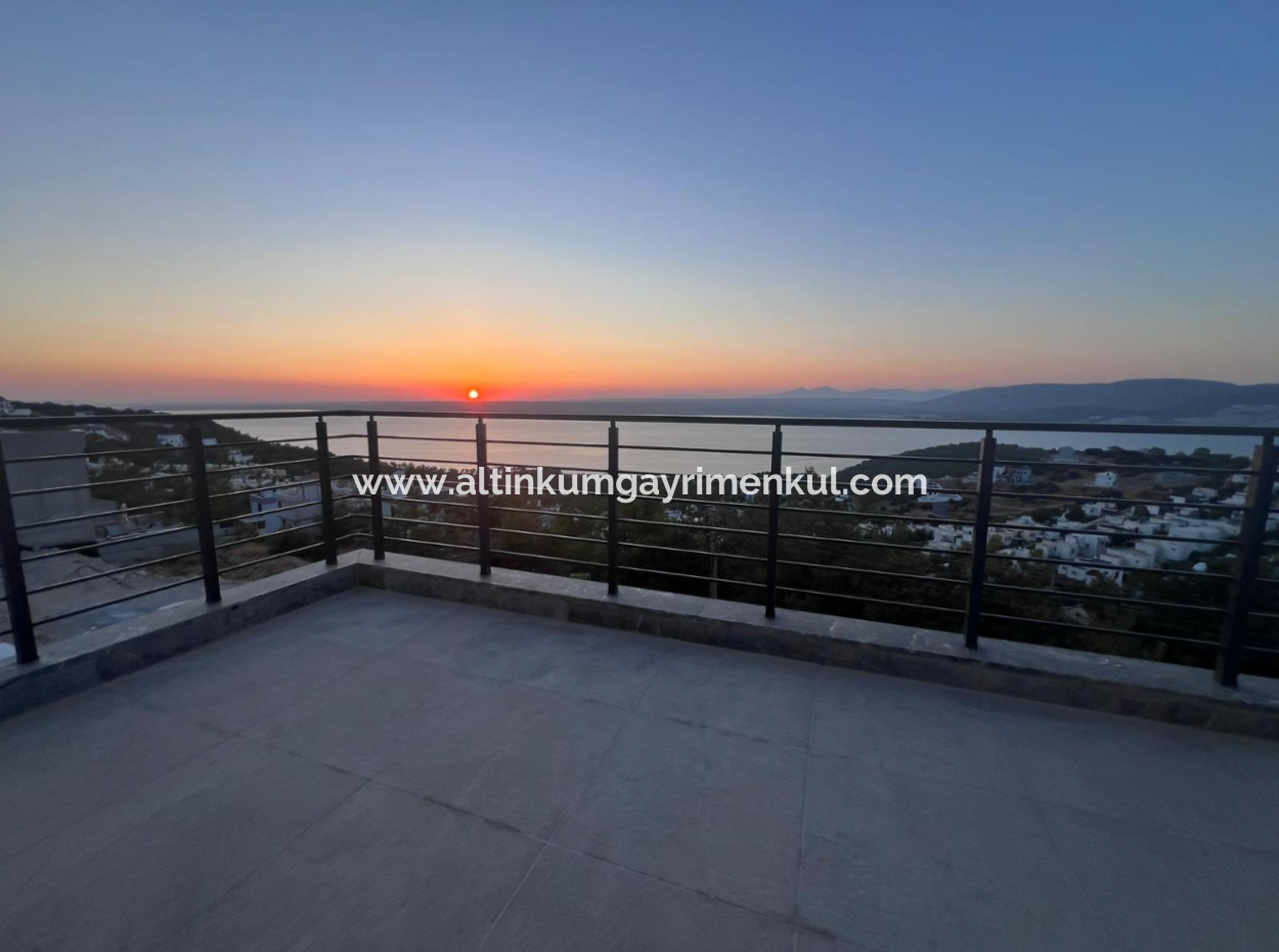 4 In 1 Villa With Pool With Sea View For Sale In Didim Akbuk