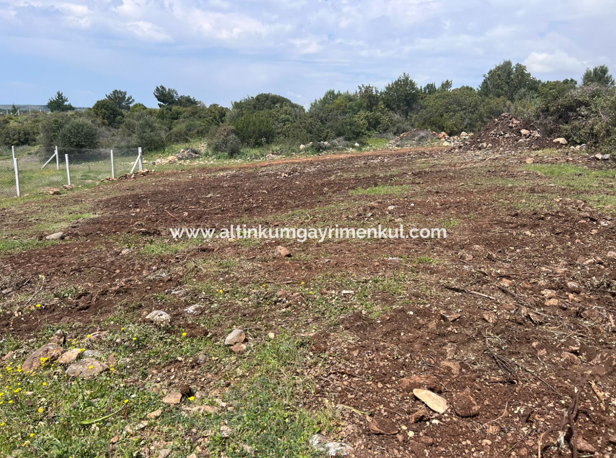 Didim,De  Satilik 400M2 Arsa