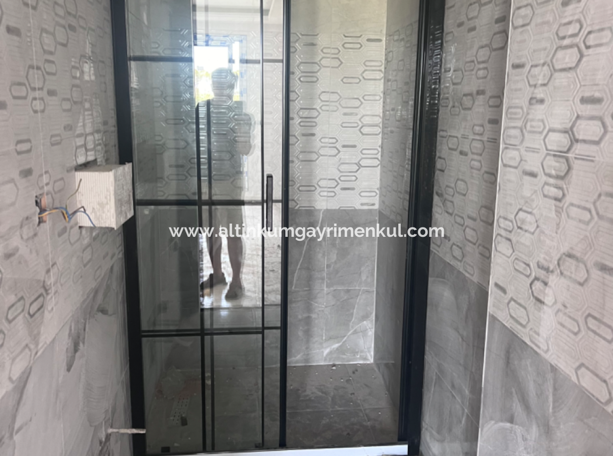 Didim Hisar Mahallesi Satilik Havuzlu Sitede 3+1 Bahçeli Villa