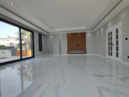 Didim Hisar Mah Satilik 5+1 Mustakil Villa